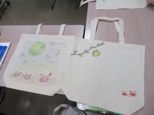 同じ作品を描いた２人の作品です