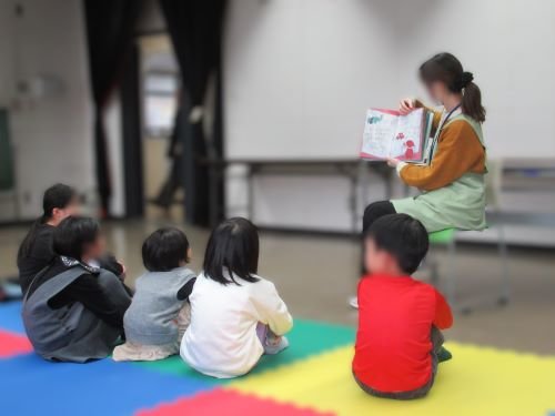 おおきいサンタとちいさいサンタ